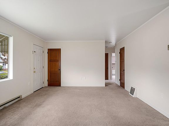 5th image of 1414/1416 Judson Ave