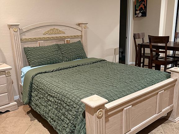 4th image of 14650 E Larkspur Dr