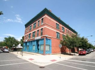 1841 S Carpenter St APT 3R, Chicago, IL 60608