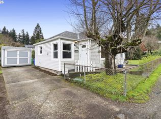 8925 NE Fremont St, Portland, OR 97220