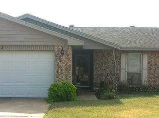 5613 Cedar Ridge Dr, Enid, OK 73703