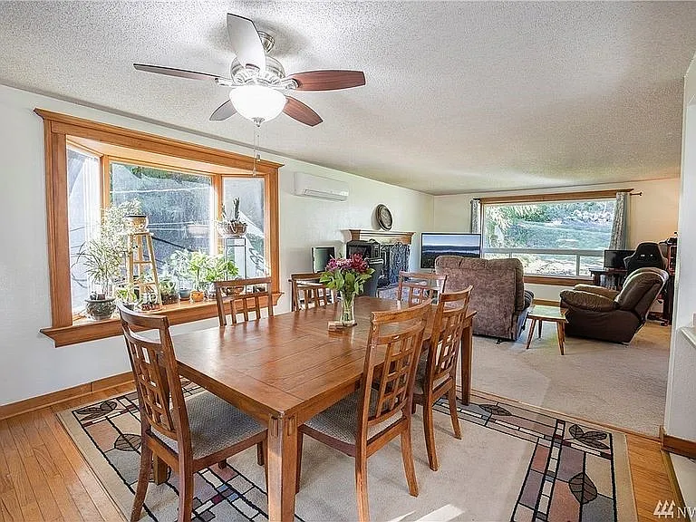 17050 Finley Rd NE — Photo 5
