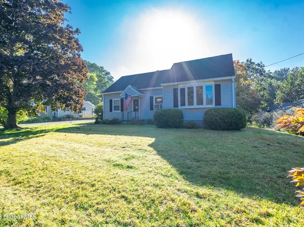 73 Willow Street, Guilderland, NY 12084