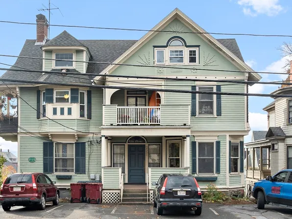 227 Nesmith St APT E, Lowell, MA 01852