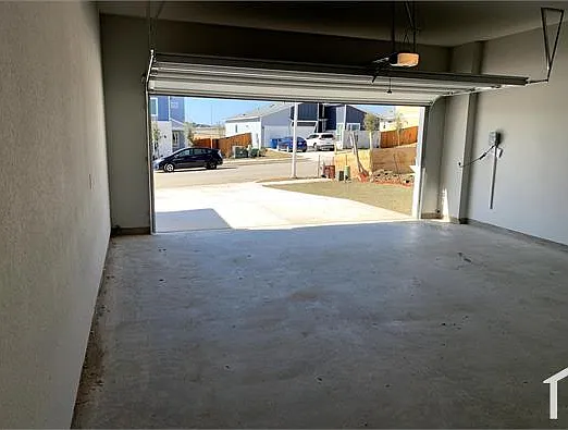 10717 Charger Way — Photo 34