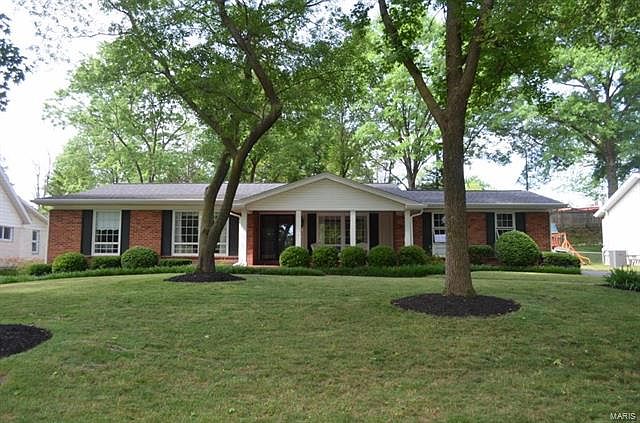 1st image of 341 Meadowbrook Dr