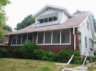 1346 Paris Ave NE, Grand Rapids, MI 49505