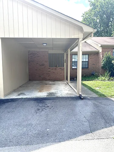 8600 Olde Colony Trl #126 Photo 1