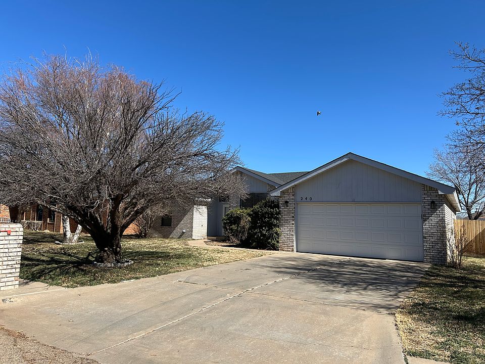 1st image of 240 Wilmington Cir