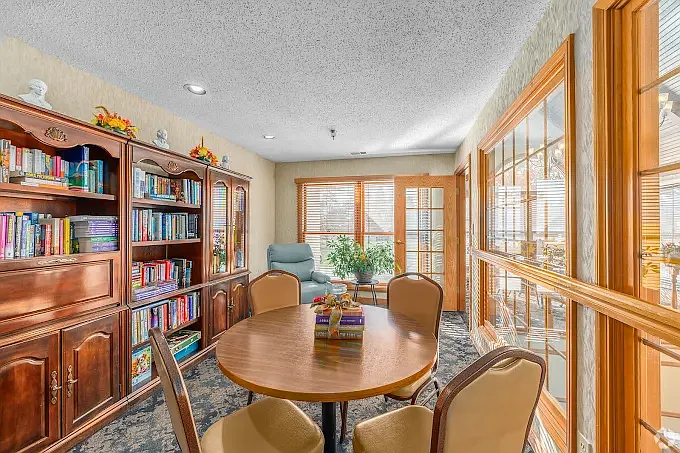 35900 Westminister Ave #12 — Photo 4