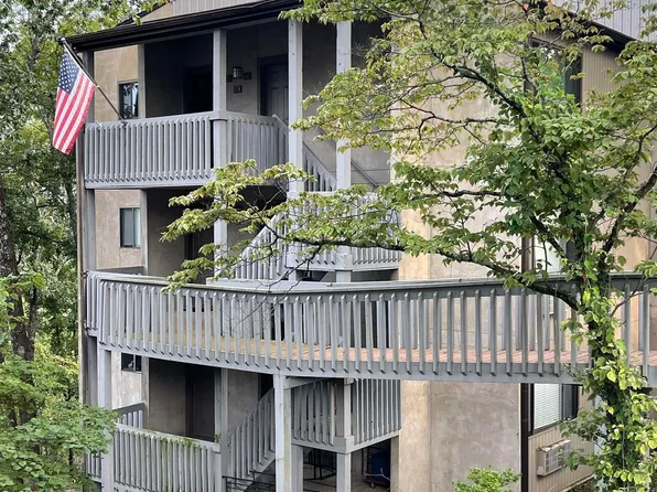 125 Chelsea Dr #33, Fairfield Bay, AR 72088