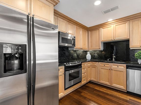 4th image of 2870 Pharr Court South Ct #3102