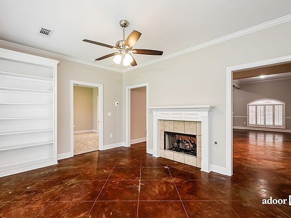 5th image of 114 Apple Blossom Dr