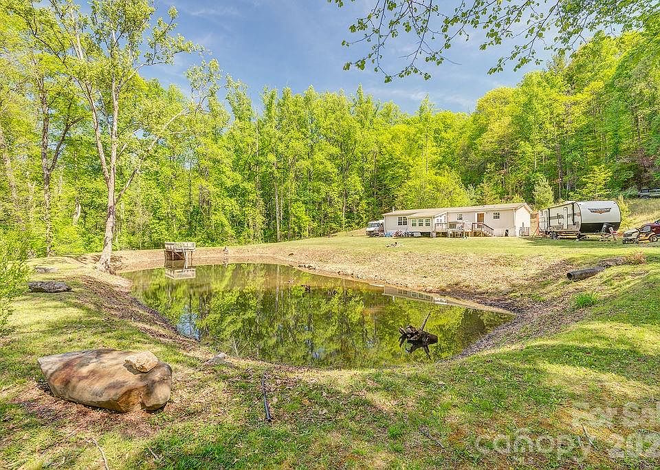 1st image of 248 Blackberry Inn Rd
