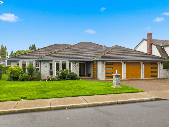 1003 NW 9th Ave, Canby, OR 97013