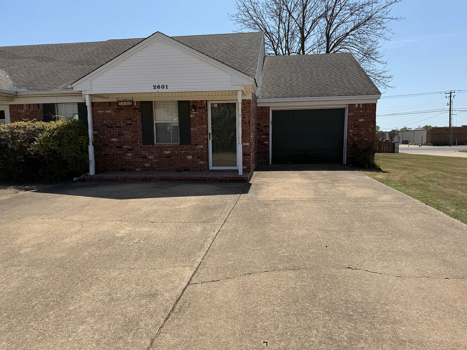 2 bed, 1252 sqft, $1,400 — Photo 1