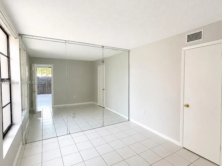 20033 SW 123rd Dr — Photo 5