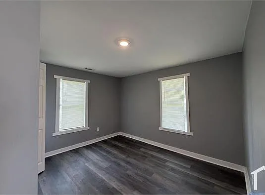 23391 Mooresville Rd — Photo 4
