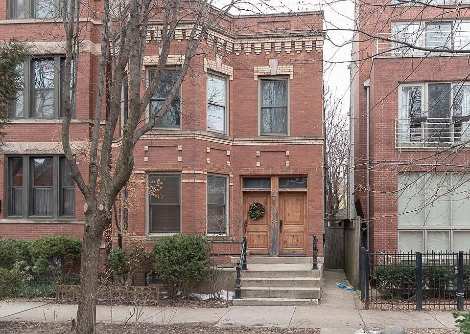 1st image of 1029 N Winchester Ave #1