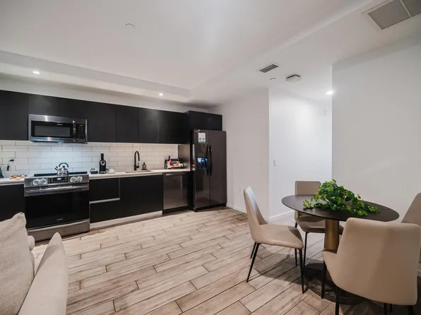 398 NE 5TH Street #1515, Miami, FL 33132