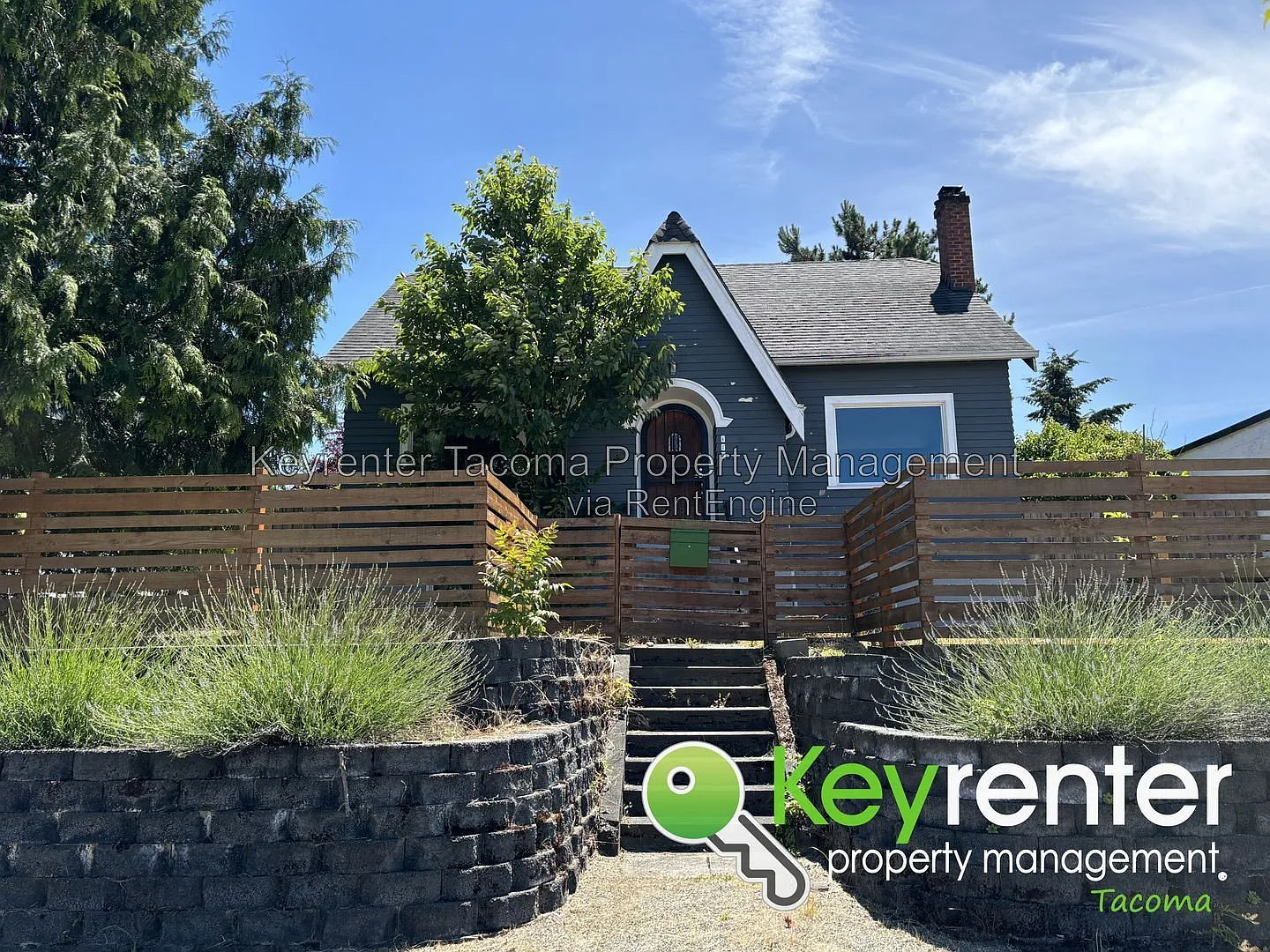 3 bed, 1.0 bath, 1500 sqft, $2,600 — Photo 1