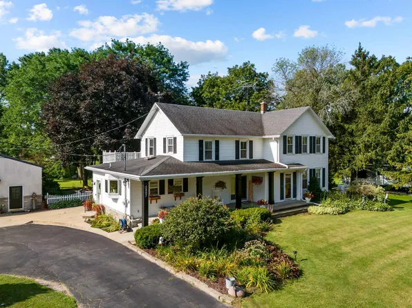 W5857 County Rd S, Appleton, WI 54913