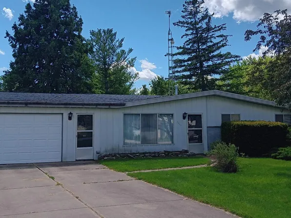 2455 April Dr, Mount Morris, MI 48458