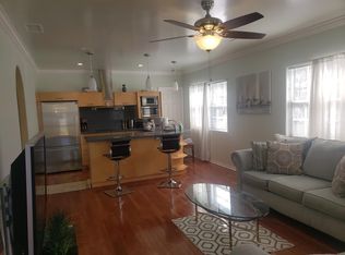 900 Alpha St, Inglewood, CA 90302