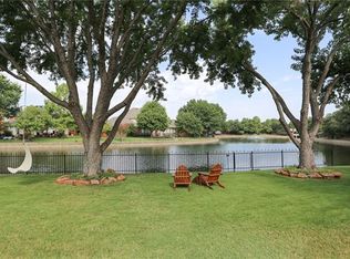 211 Cove Dr, Coppell, TX 75019