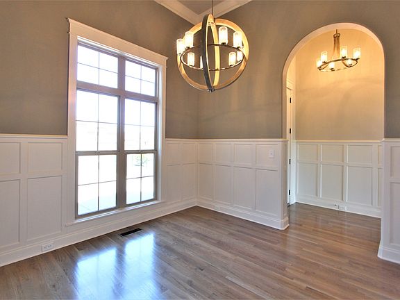 3rd image of 13 Collette Ct #108-lot 108