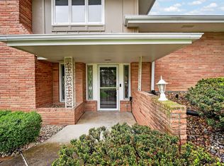 7900 College Dr, Windsor Heights, IA 50324