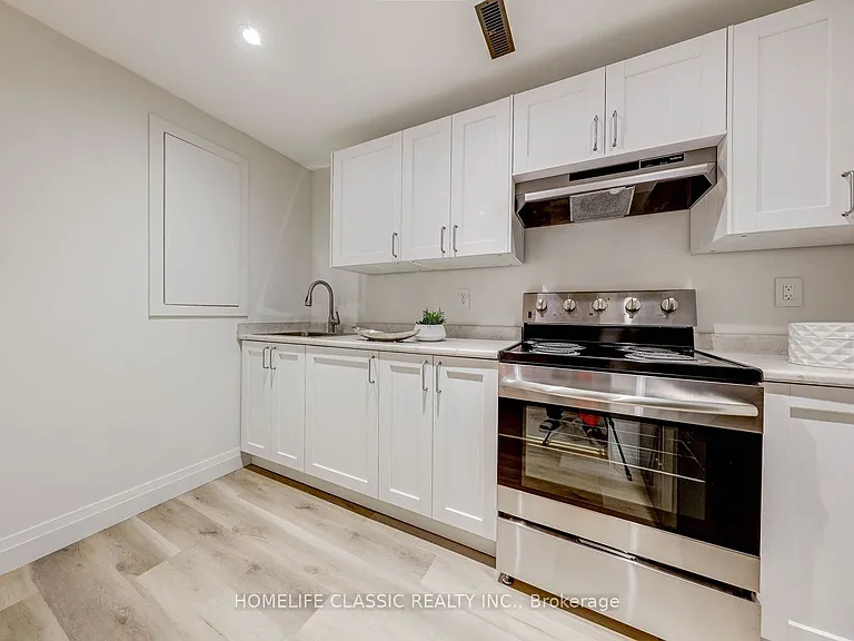 56 Gray Cres #BASEMENT — Photo 8