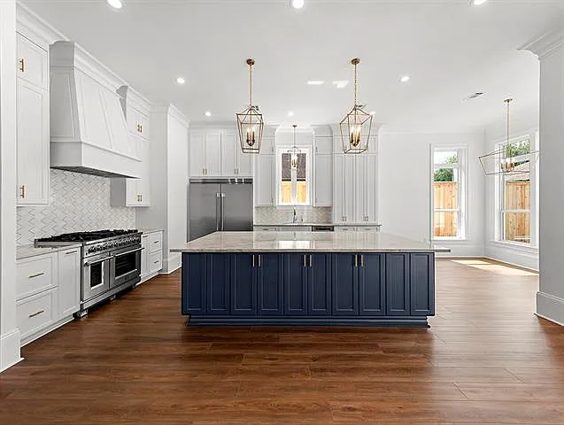 5350 Purdue Dr — Photo 8
