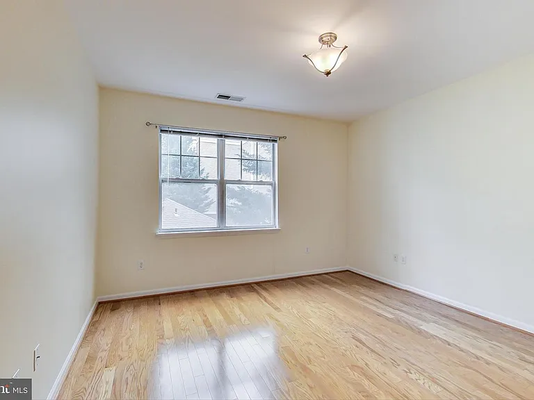12958 Centre Park Cir #418 — Photo 12