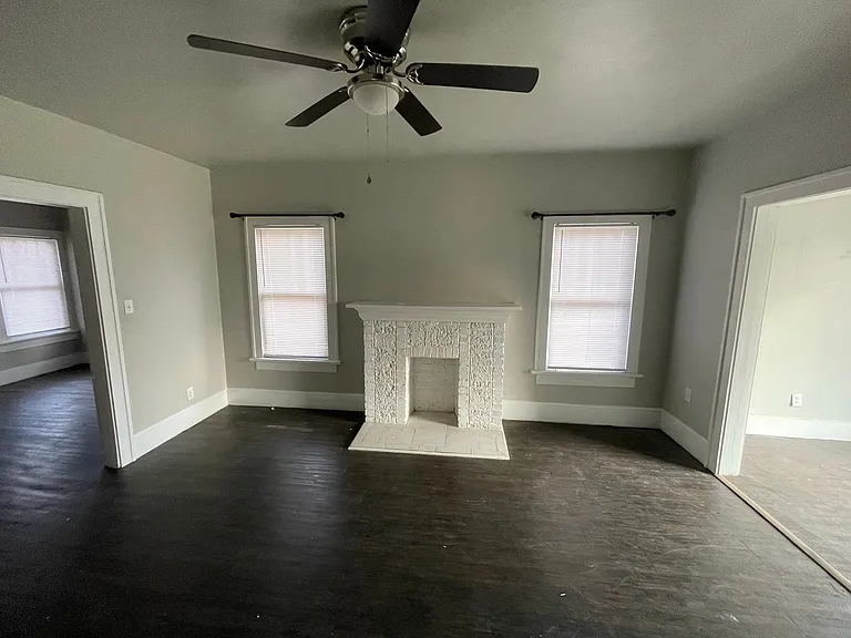 1534 Chestnut St — Photo 11