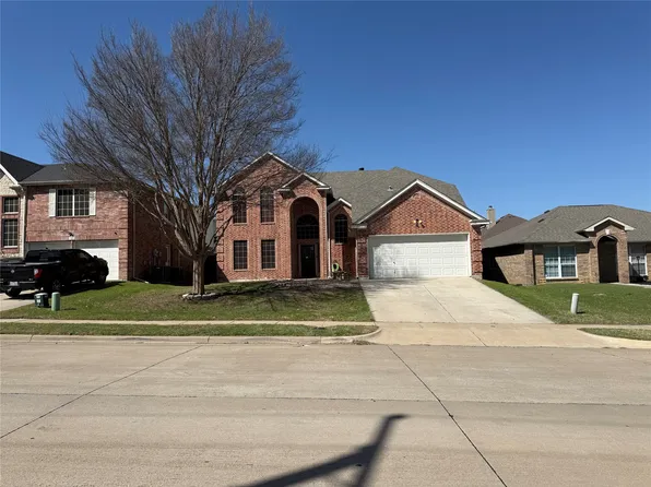 105 Reatta Dr, Justin, TX 76247