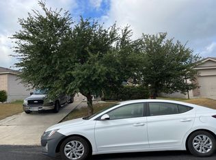 11302 Country Cyn, San Antonio, TX 78252