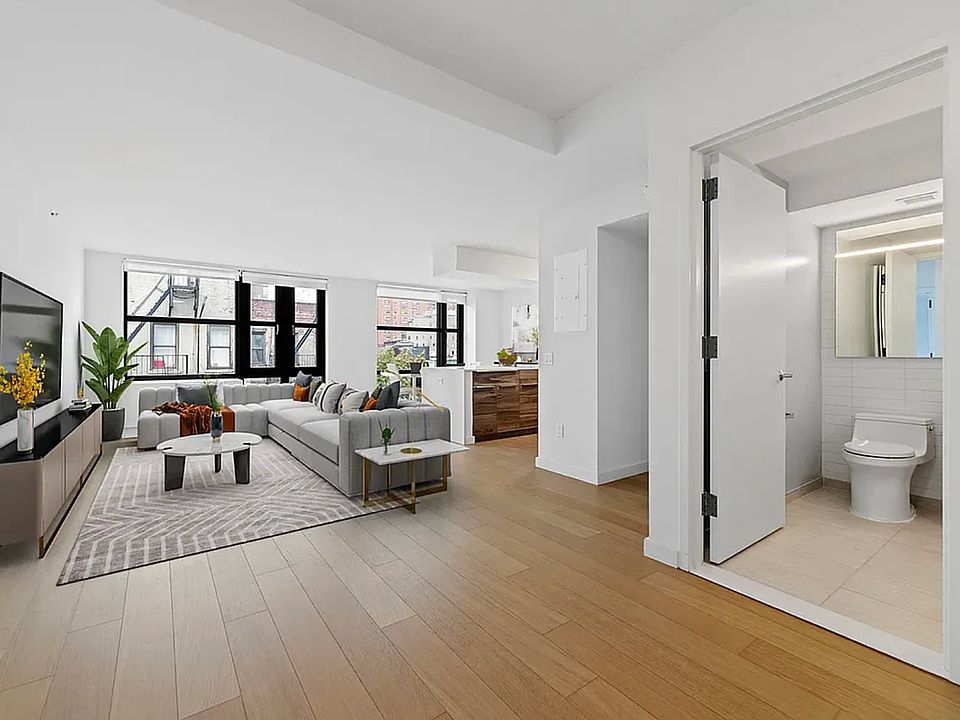 1st image of 171 Suffolk St #4K