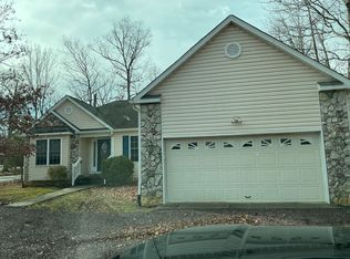 205 Freedom Rd, Locust Grove, VA 22508