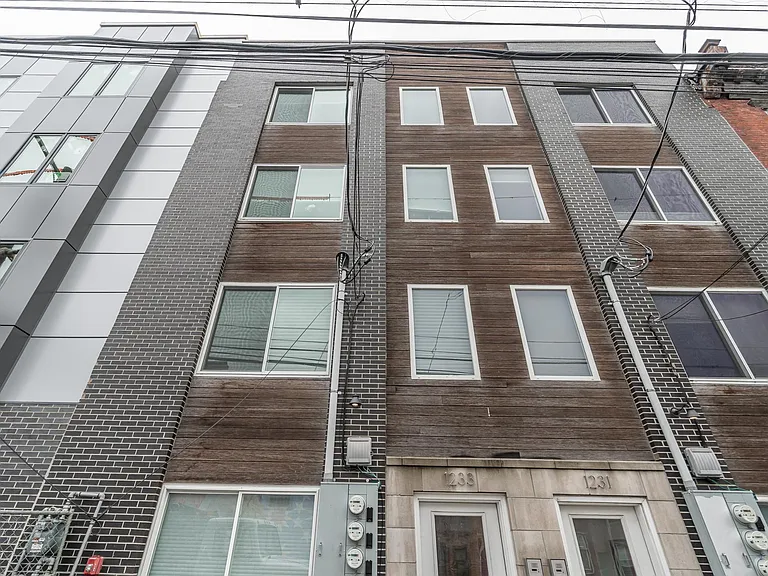 1233 N 2nd St #B — Photo 17