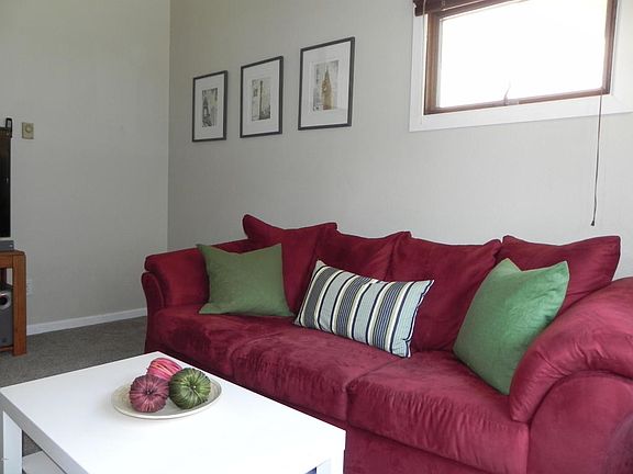 5th image of 3811 Stephens Ave APT 35