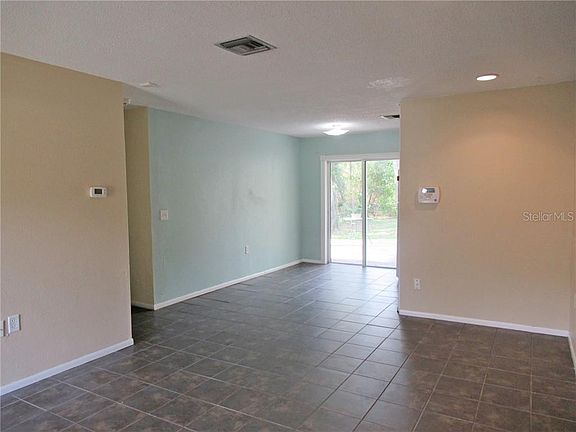 3rd image of 2321 Spring Hollow Dr