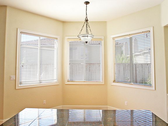 5th image of 2789 Clara Smith Pl