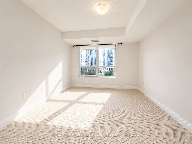 500 Doris Ave #2023 — Photo 23
