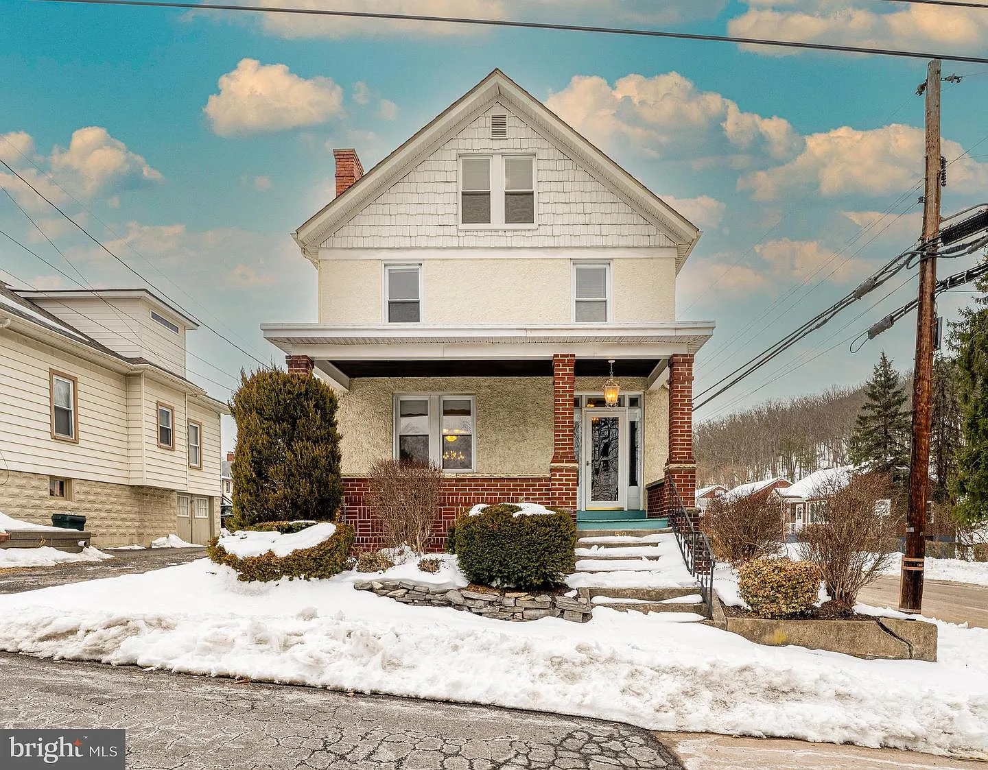 501 Warren St photo 1