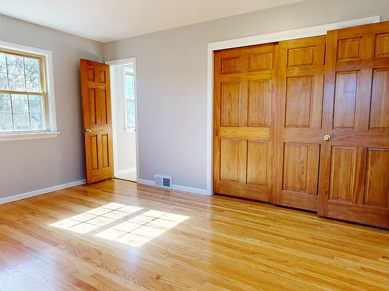3280 E Oakwood Ave — Photo 18