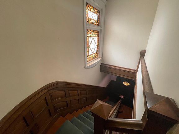 3rd image of 450 Fountain St NE #1A-2