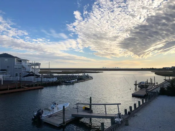 55 S Spinnaker Dr, Little Egg Harbor, NJ 08087