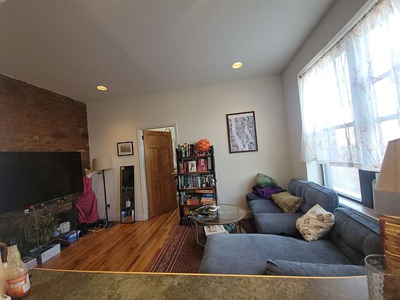 3rd image of 329 E 13th St APT 5B