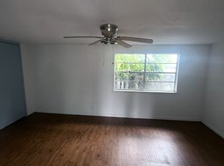 4723 Kostoryz Rd #B, Corpus Christi, TX 78415